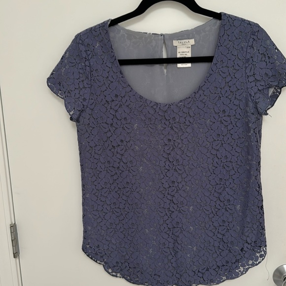 Aritzia top - Picture 1 of 3